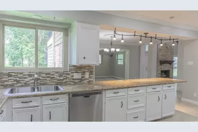3406 Deerwood Lane, Missouri City, TX 77459 - Photo 8