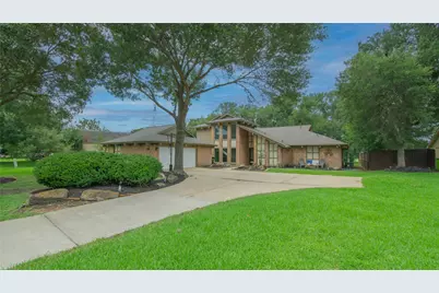 3406 Deerwood Lane, Missouri City, TX 77459 - Photo 2