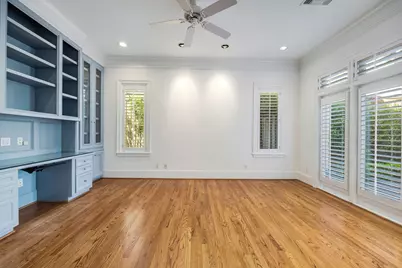 2426 Nantucket Drive #D, Houston, TX 77057 - Photo 6