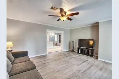 9934 Tiltree Street, Houston, TX 77075 - Photo 16