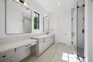 267 Maple Valley Rd, Houston, TX 77056 - Photo 34