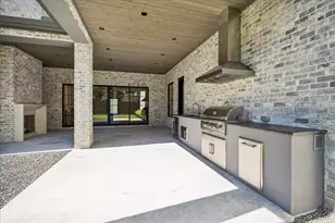 267 Maple Valley Rd, Houston, TX 77056 - Photo 38