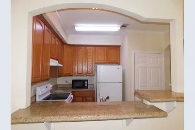 9400 Bellaire Boulevard #612, Houston, TX 77036 - Photo 22