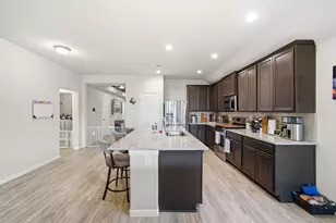 5322 New Iberia Ln, Dickinson, TX 77539 - Photo 12