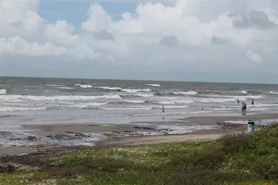 1015 30th Street #1, Galveston, TX 77550 - Photo 6