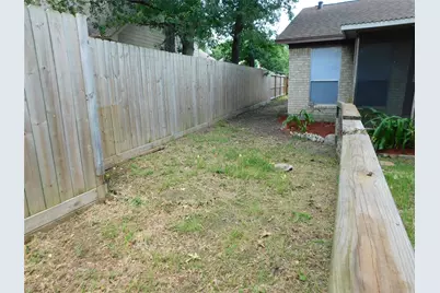 1814 Chart Dr Drive, Crosby, TX 77532 - Photo 32