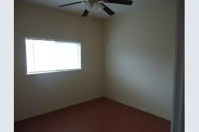 5103 Windemere Street #A, Houston, TX 77033 - Photo 6