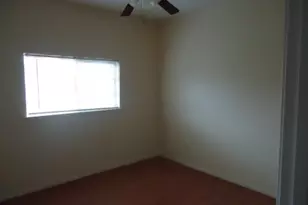 5103 Windemere St, Houston, TX 77033 - Photo 6