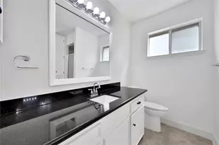 9411 Roos Rd, Houston, TX 77036 - Photo 26