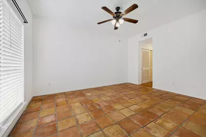 2100 Tanglewilde Street #184, Houston, TX 77063 - Photo 6