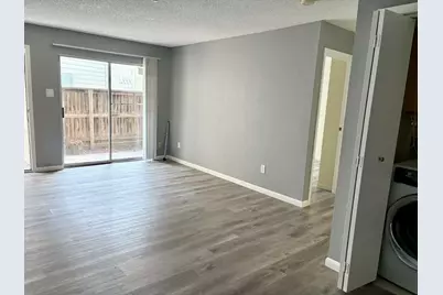 1900 Bay Area Boulevard #175, Houston, TX 77058 - Photo 6