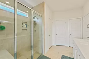 429 Barrios Bay Ln, La Porte, TX 77571 - Photo 18