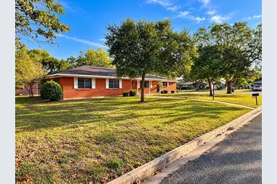 107 Franklin Street, Weimar, TX 78962 - Photo 18