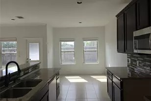7202 Foxmoor Lake Ct, Humble, TX 77338 - Photo 2