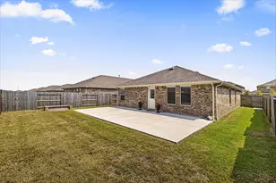 2224 Still Bend Ln Ln, League City, TX 77573 - Photo 28