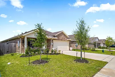2224 Still Bend Ln Lane, League City, TX 77573 - Photo 2