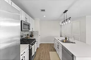 2224 Still Bend Ln Ln, League City, TX 77573 - Photo 6