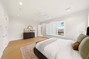 1023 Euclid St, Houston, TX 77009 - Photo 24
