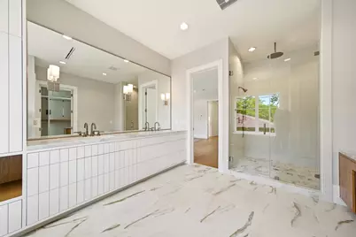1023 Euclid Street, Houston, TX 77009 - Photo 6
