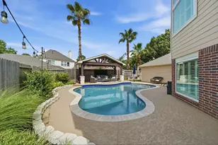 2211 Crimson Cove Ct, League City, TX 77573 - Photo 24