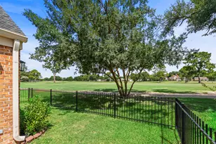 7635 Ameswood Rd, Houston, TX 77095 - Photo 34