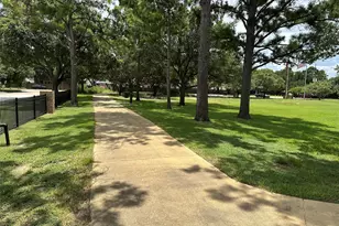 7635 Ameswood Rd, Houston, TX 77095 - Photo 36