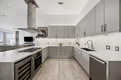 1600 Post Oak Boulevard #1802, Houston, TX 77056 - Photo 24