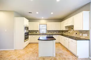 23027 Lodgepoint Dr, Katy, TX 77494 - Photo 16