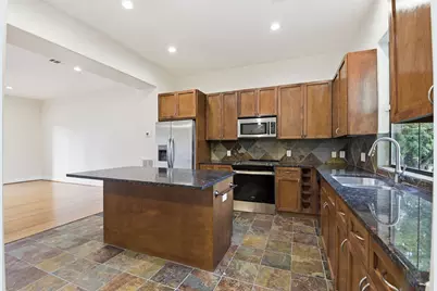 2028 Tuam Street, Houston, TX 77004 - Photo 10