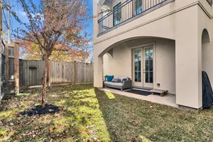 1111 Rosine St, Houston, TX 77019 - Photo 4