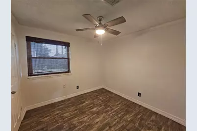 2715 Ashington Drive, Houston, TX 77067 - Photo 22