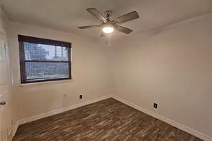2715 Ashington Dr, Houston, TX 77067 - Photo 22