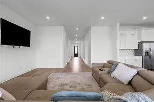 4911 Dickens Lndg Dr, League City, TX 77573 - Photo 10