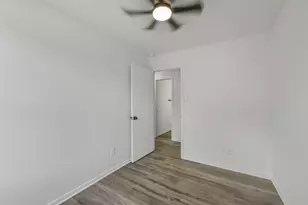 2811 Packard Elm St, Houston, TX 77038 - Photo 28