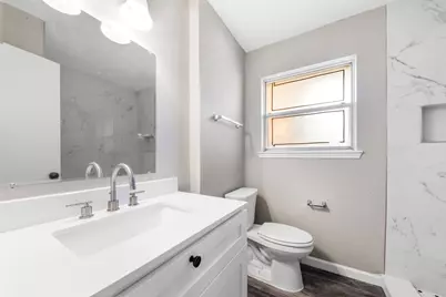 9627 Glenwood Forest Drive, Houston, TX 77078 - Photo 12