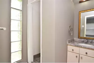 1961 Dryden Road, Houston, TX 77030 - Photo 14