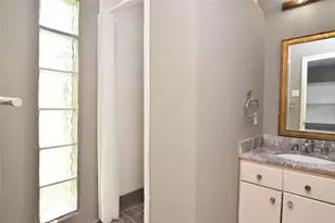 1961 Dryden Rd, Houston, TX 77030 - Photo 14