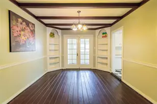 1961 Dryden Rd, Houston, TX 77030 - Photo 4