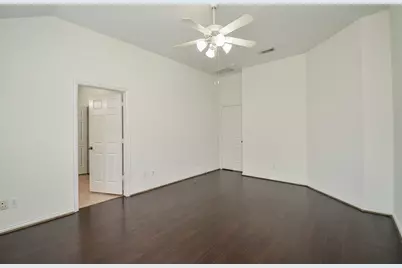 7038 Cornflower Ln, Katy, TX 77494 - Photo 24