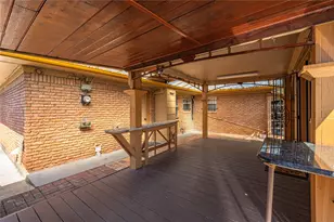 8606 Guinevere St, Houston, TX 77029 - Photo 30