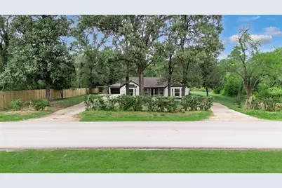 1602 Baker Drive, Tomball, TX 77375 - Photo 2