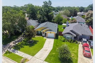 9303 Autumn Harvest Drive, Houston, TX 77064 - Photo 32