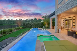 18 Pronghorn Place, The Woodlands, TX 77389 - Photo 2