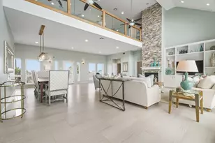 19023 Kahala Dr E, Galveston, TX 77554 - Photo 10