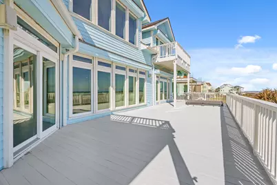 19023 Kahala Drive E, Galveston, TX 77554 - Photo 34