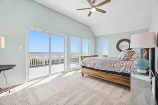 19023 Kahala Dr E, Galveston, TX 77554 - Photo 30