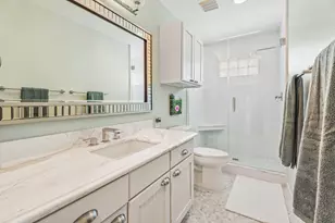 19023 Kahala Dr E, Galveston, TX 77554 - Photo 28