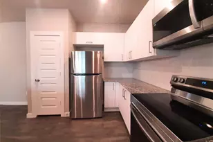 9881 Grosbeak Ln, Magnolia, TX 77354 - Photo 8