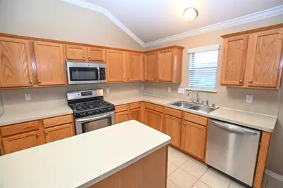 6104 Promenade Lane, Pearland, TX 77584 - Photo 8