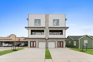 1908 Dismuke St, Houston, TX 77023 - Photo 1